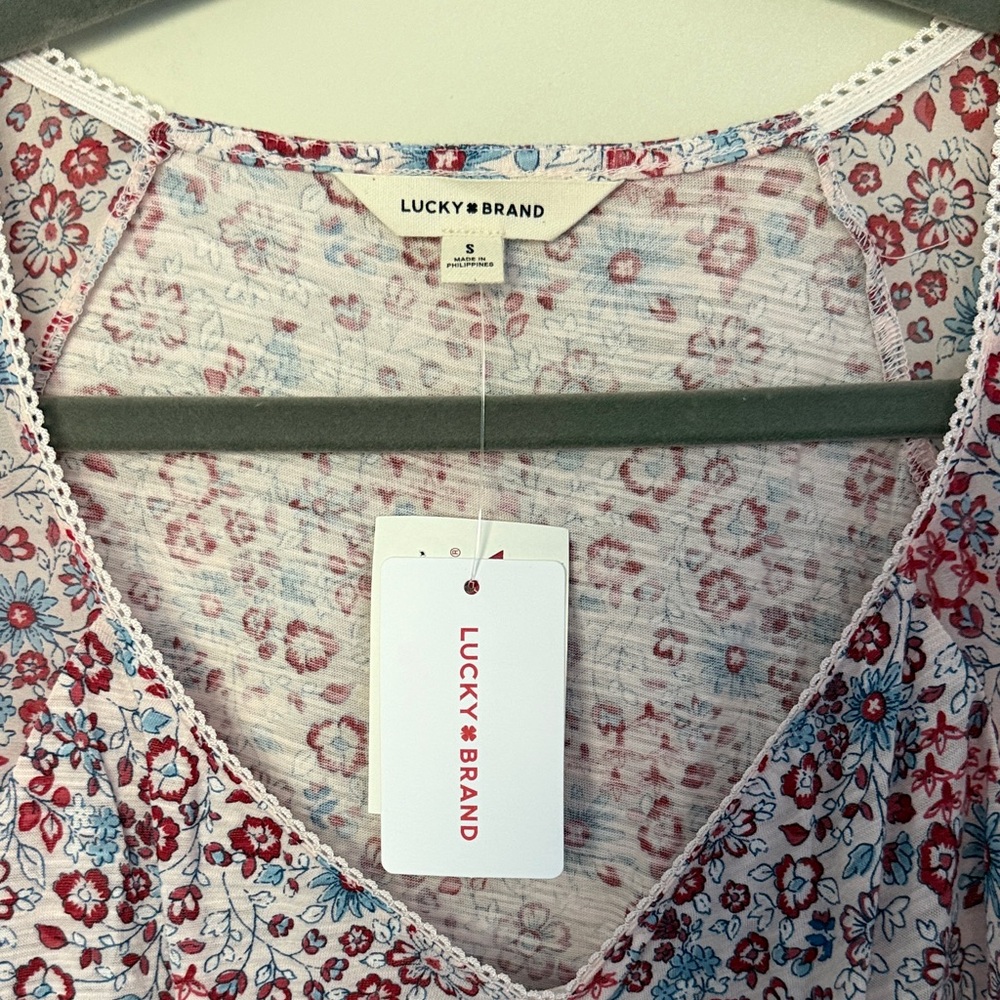 Lucky Brand Pink and Blue Floral Ruffle Sleeve V-Neck Top - Picture 2 of 4